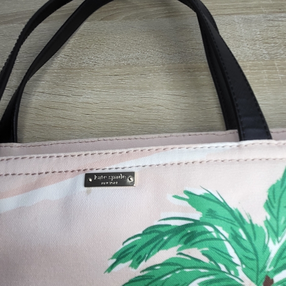 Kate Spade Cream and Black Whimsical Tote - Picture 15 of 16